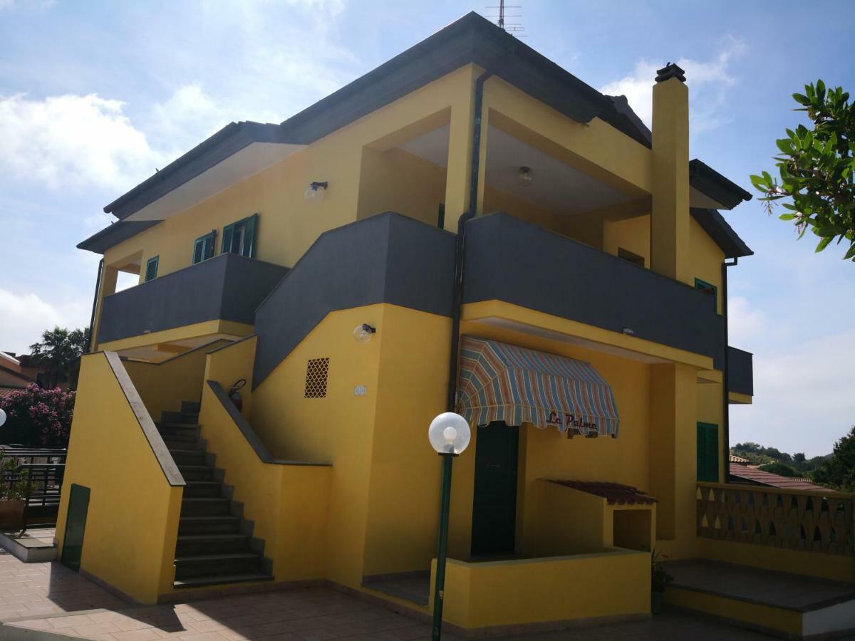 Le Palme Holidays Aparthotel Palmadula Exterior foto